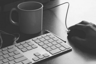 La manipulaciópn de nuestra atención (attention hacking) es la epidemia de nuestra generación